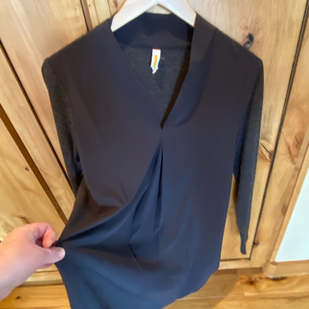 Lucy Dark Gray Long Sleeve Top